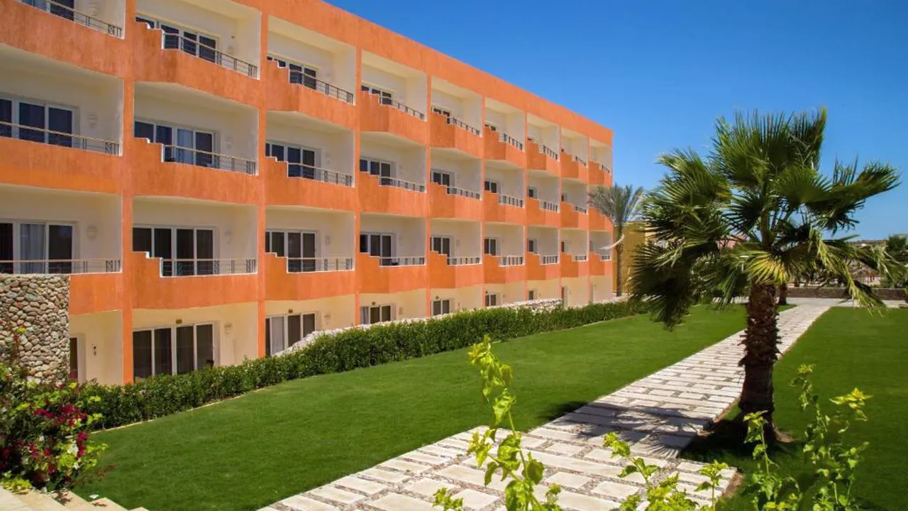 الفندق أمواج عيون - شرم الشيخ